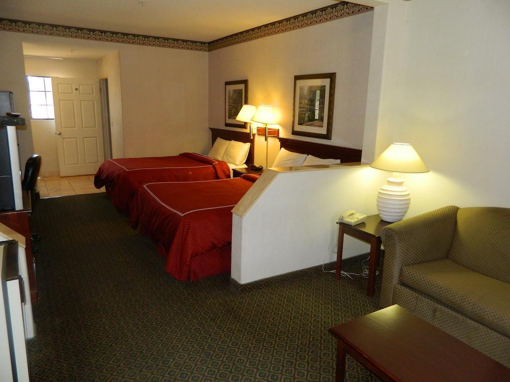 Capital Suites Blythe Luaran gambar