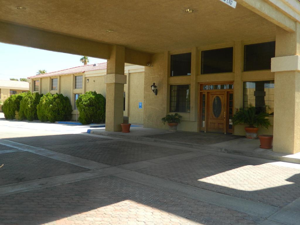 Capital Suites Blythe Luaran gambar